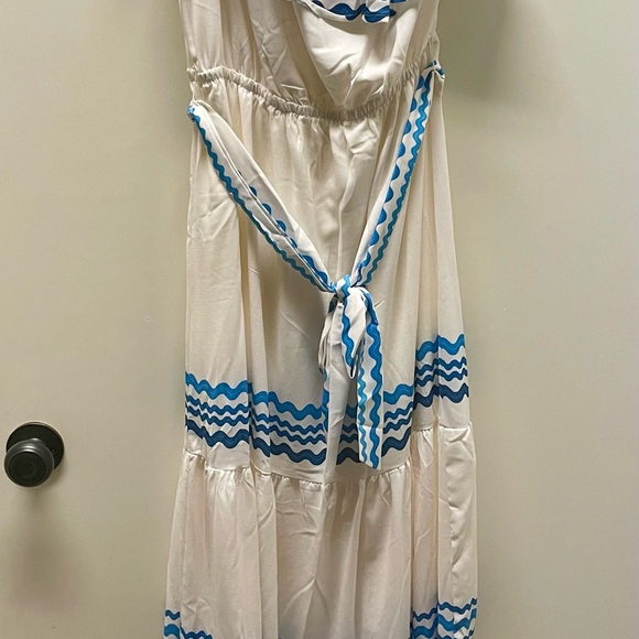 One shoulder Mexican Inspired Maxi Dress 👗 - Picture 3 of 4